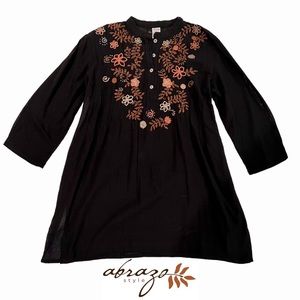 Abrazo Style Henley Popover Tunic Hand Embroidered, 3/4 Sleeves, Black, Sz M NWT